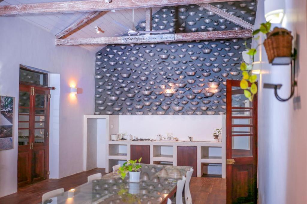 Knight Inn - Galle Fort ภายนอก รูปภาพ