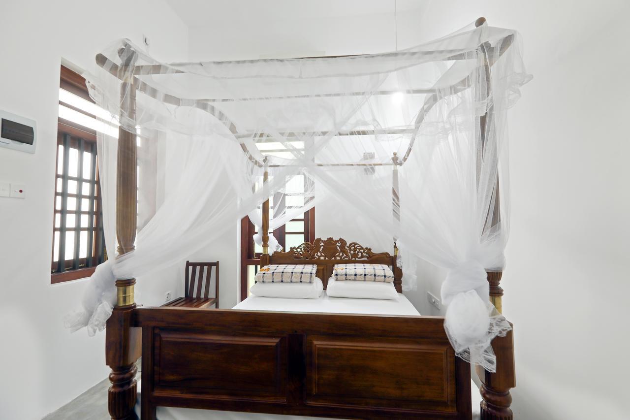 Knight Inn - Galle Fort ภายนอก รูปภาพ